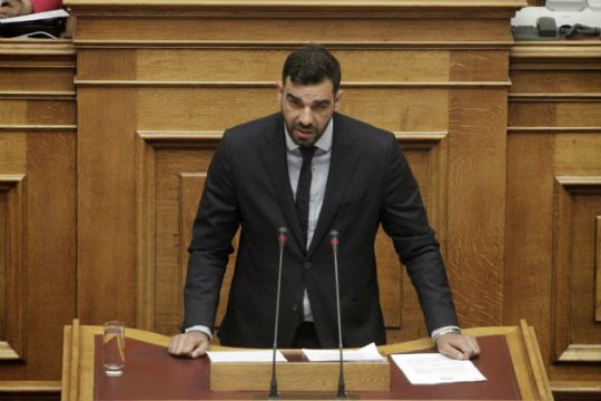 Πέντε συλλήψεις για την επίθεση ακροδεξιών στον Π. Κωνσταντινέα