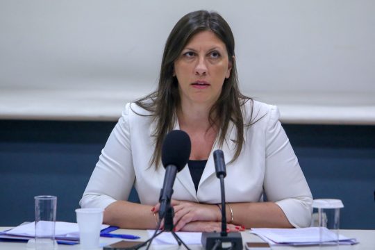 «Μοίρασε» εξώδικα απ’ τη ΔΕΘ