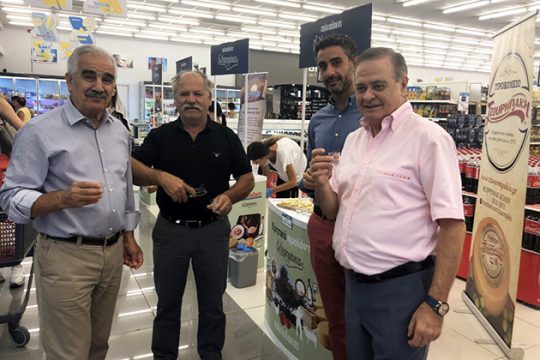 Αφιέρωμα στα κρητικά προϊόντα από τα S/M Χαλκιαδάκης