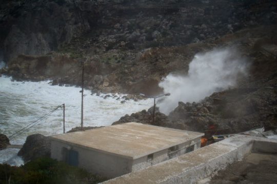 Στο δρόμο του κυκλώνα η Πελοπόννησος