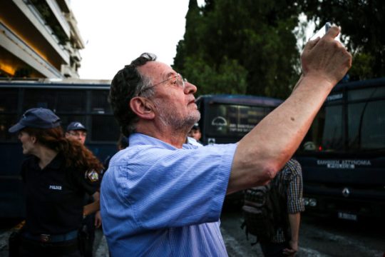 Το κράτος (μας) κινδυνεύει από τον Λαφαζάνη