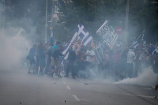 Ζητείται η σύλληψη τριών αστυνομικών