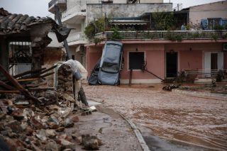 Κλήσεις της εισαγγελίας για τις πλημμύρες στη Μάνδρα