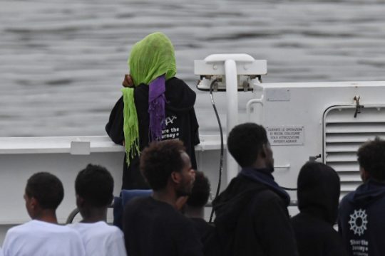 Περισσότερη φιλοξενία προσφύγων η απάντηση στην ακροδεξιά