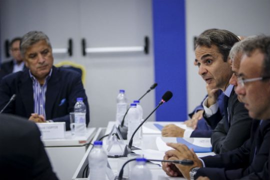 Επιμένει στη μεταφορά του ΕΝΦΙΑ στους δήμους ο Μητσοτάκης