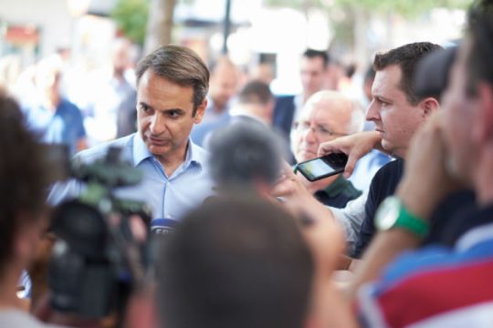 «Να μην μπει στον κόπο ο Τσίπρας για δεσμεύσεις παροχών»
