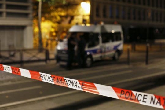 Επτά τραυματίες από επίθεση με μαχαίρι στο Παρίσι