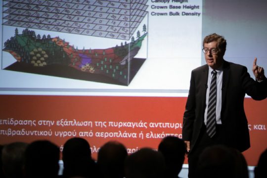 Λάθη διαπιστώνει η επιτροπή Συνολάκη για την πυρκαγιά στο Μάτι