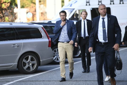 Οι ακροδεξιοί θέλουν να συγκυβερνήσουν