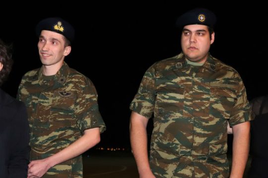 Ερωτήματα για το κυνήγι μεταναστών στον Εβρο