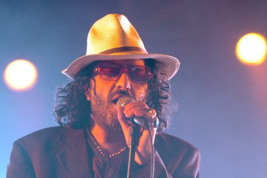 «’Εφυγε» ο σπουδαίος Γαλλοαλγερινός τραγουδιστής Rachid Taha
