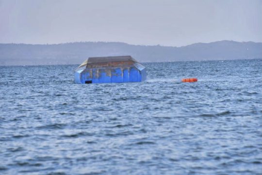 Ανασύρθηκε ζωντανός από το ναυάγιο δύο μέρες μετά