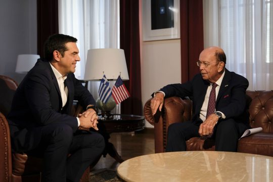 «Ισχυρό μήνυμα» η συνάντηση με τον υπουργό Εμπορίου των ΗΠΑ