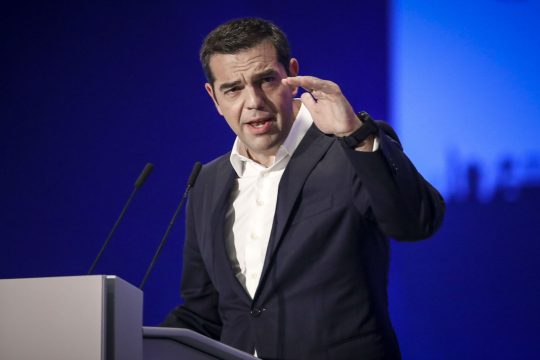 «Δεν θα κόψουμε τις συντάξεις αν πετύχουμε τους στόχους»