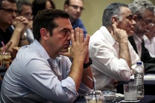 Ο ένας δεν κάνει, ο άλλος βρομάει, ο τρίτος δεν θέλει