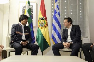 Τσίπρας και Μοράλες συζήτησαν για τις προκλήσεις της Αριστεράς