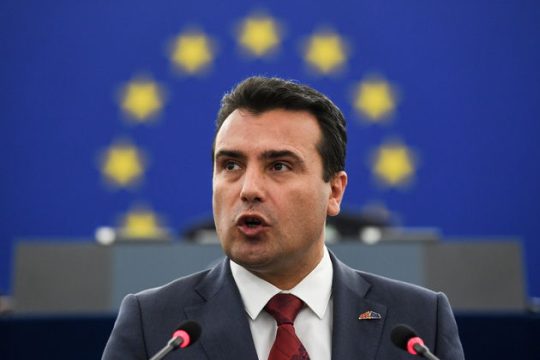 Ζ. Ζάεφ: «Δημοψήφισμα για τη δεύτερη ανεξαρτησία μας»