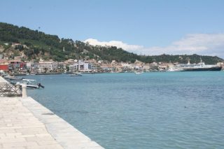 Πλοίο προσέκρουσε στην προβλήτα του λιμανιού της Ζακύνθου