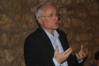 Για ένα προοδευτικό μέτωπο στην Αυτοδιοίκηση