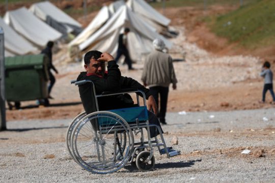 Οι ανάπηροι πρόσφυγες χρειάζονται φροντίδα