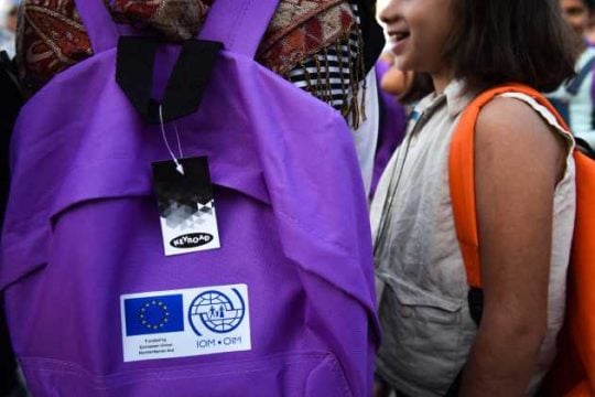 Χίος: ο δημοκρατικός κόσμος απομονώνει την ξενοφοβική, ρατσιστική μειοψηφία