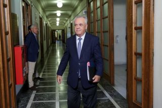 Σχέδιο για επανεκκίνηση στη χορήγηση δανείων