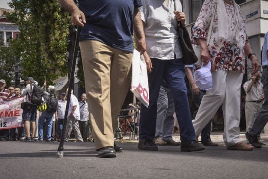 Συντάξεις: γιατί δεν ανακοινώνεται ο επανυπολογισμός
