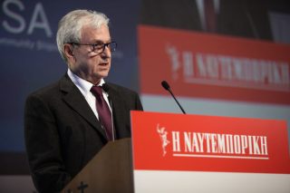Βολές από τον Θ. Βενιάμη για την «υποκρισία με τα καθαρά καύσιμα»