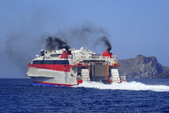 «Παράθυρο» για τα ναυτιλιακά καύσιμα
