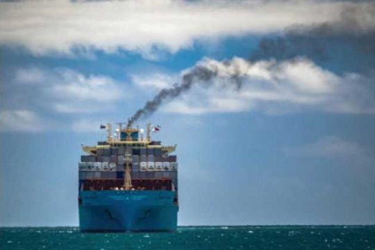 Με πολλές προϋποθέσεις το «ναι» των εφοπλιστών στα οικολογικά καύσιμα