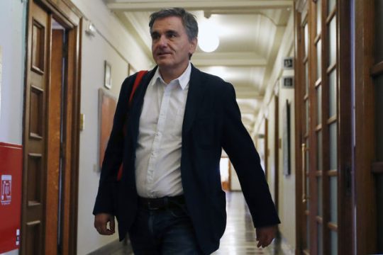 Μικρή παράταση στην αγωνία για τις συντάξεις