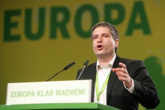 «Πρέπει να υπάρξει ευρεία αναδιανομή πλούτου στην Ευρώπη»