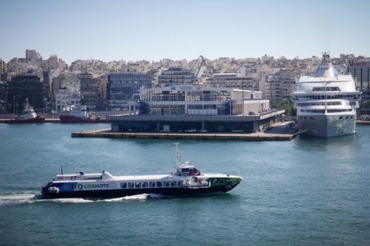 Παλεύουν κατά της προβλήτας κρουαζιερόπλοιων