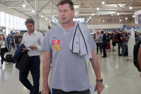 Ελληνας τεχνικός αντί του Σκίμπε