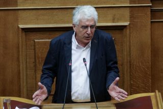 Ανευ προηγουμένου στοχοποίηση ενός νομοθετήματος και ενός προσώπου