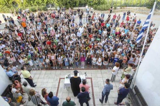 «Ο τρόπος που διδάσκονται τα Θρησκευτικά θυμίζει Μεσαίωνα»
