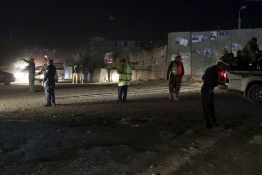 Νεκροί και τραυματίες από επίθεση καμικάζι στο Αφγανιστάν