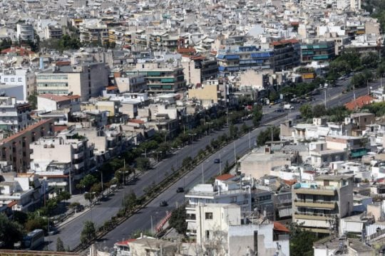 Οδηγός της ΑΑΔΕ για τα εισοδήματα από Airbnb