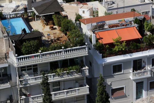Από «κόσκινο» οι ιδιοκτήτες βραχυχρόνιων μισθώσεων