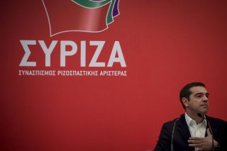 Βολές κατά Στουρνάρα και το δίλημμα του ΚΙΝ.ΑΛΛ.
