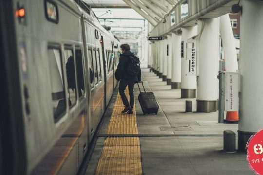 Θα επιστρέψουν στην Ελλάδα τα παιδιά της;