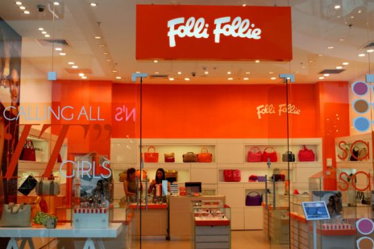 Εισαγγελέας καλεί δέκα στελέχη της Folli Follie