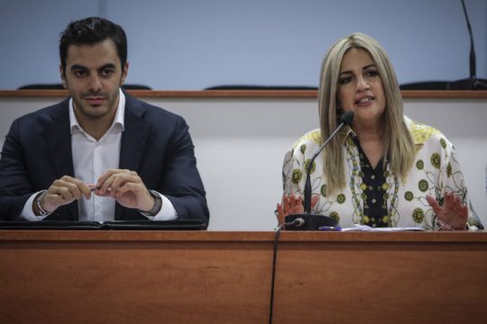 Θέση σε κυβέρνηση ευρείας πλειοψηφίας επιδιώκει το ΚΙΝ.ΑΛ.