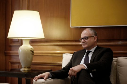 «Σοφό να συμπεριληφθεί η μη περικοπή συντάξεων στο προσχέδιο του προϋπολογισμού»