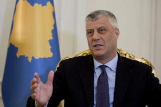 Σερβικό φρένο στη «βόλτα» του Θάτσι