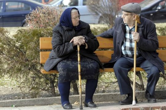 Η συρρίκνωση του πληθυσμού της Ελλάδας