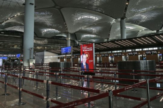 Εγκαίνια για το φαραωνικό αεροδρόμιο της Κωνσταντινούπολης