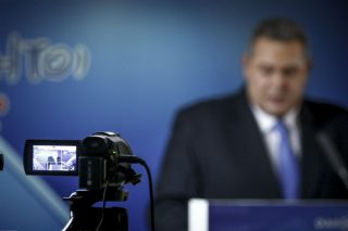 Η σιωπή των πρώην, των νυν, των δήθεν