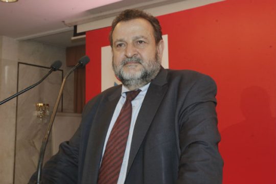 Απασφάλισε ο Β. Κεγκέρογλου