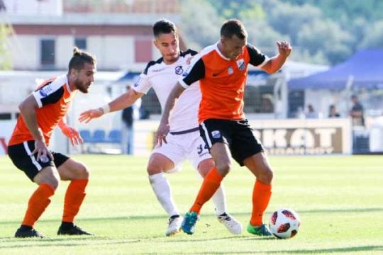 Ο Μαστούρ… έσωσε τον βαθμό στη Λαμία